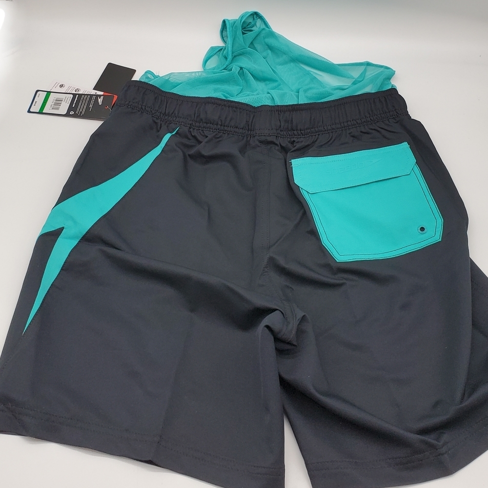 💙Speedo Men's Color Block Volley Shorts with UPF 50+ Protection - Picture 4 of 6